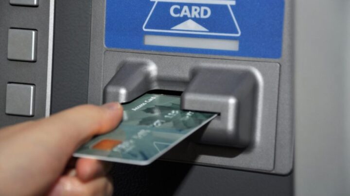 Banking Rule on Cash Withdrawals
